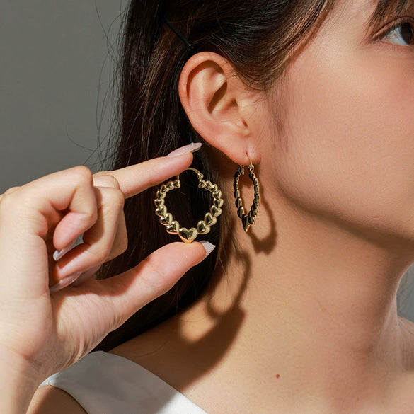 Alloy Electroplated Heart Earrings For Women Personalized Highend Niche Design