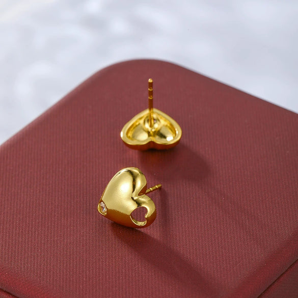 Alloy Electroplated Heart Shape Simple Women's Earrings With Micropaved Zircon