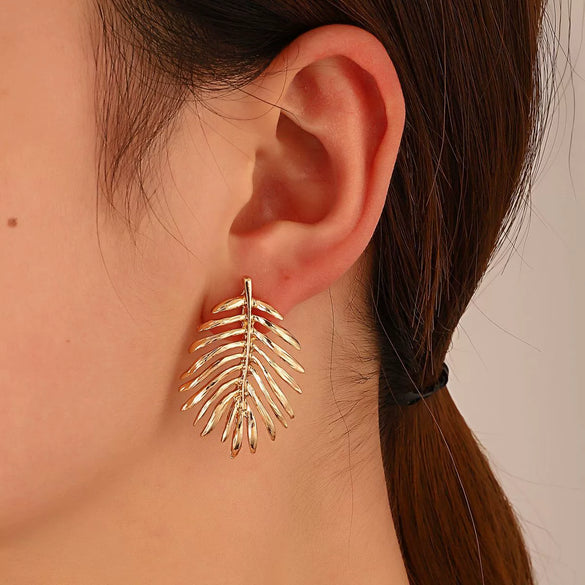 Alloy Electroplated Leaf Design Sense Women's Earrings