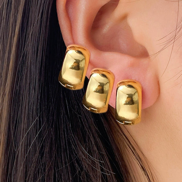 Alloy Electroplated U Shape Highend Retro Light Luxury Women's Earrings