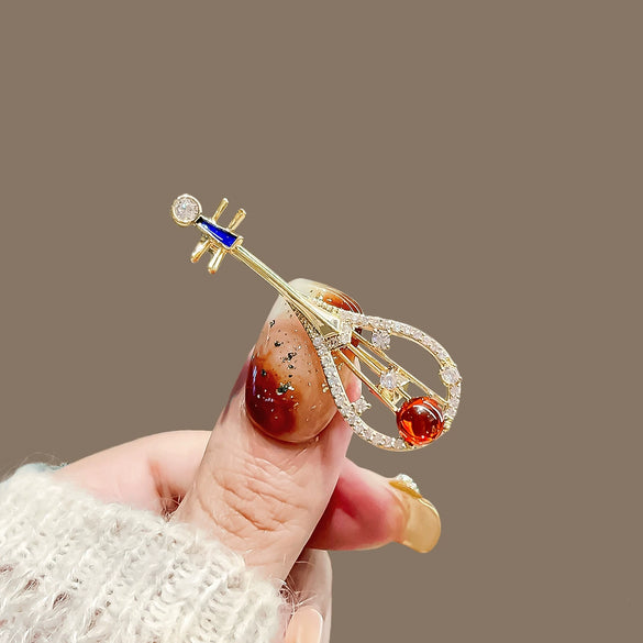 Alloy Electroplated Women's Natural Style Pipa Brooch Clothes Decoration
