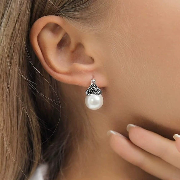Alloy Elegant Geometric And Flower Pattern Zircon Inlaid Rose Earrings For Women