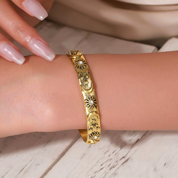Alloy Embossed Diamond Sun And Moon Open Bracelet Electroplating Geometric Style