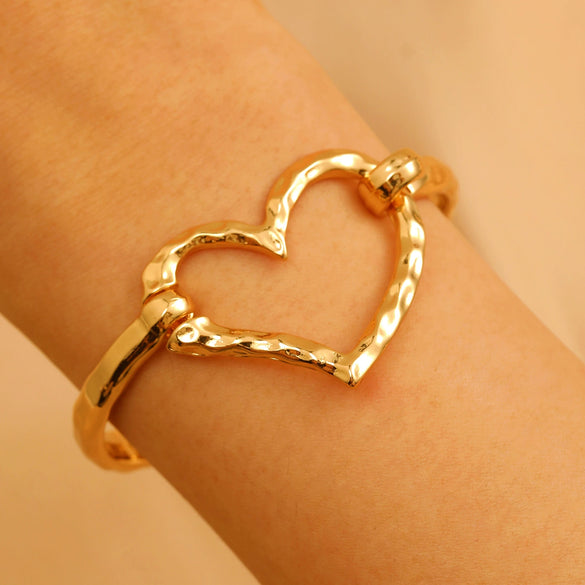 Alloy Exaggerated Cross Heart Electroplated Fashion Bracelet