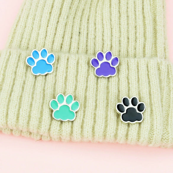Alloy Fashion Ol Style Cat Paw Brooch With Electroplating