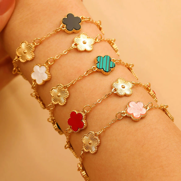 Alloy Fiveleaf Flower Electroplated Women's Bracelet
