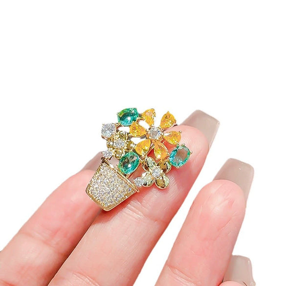 Alloy Flower Antilight Electroplated Women's Brooch Clothing Accessory