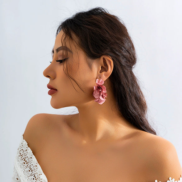 Alloy Flower Earrings With Electroplating Treatment