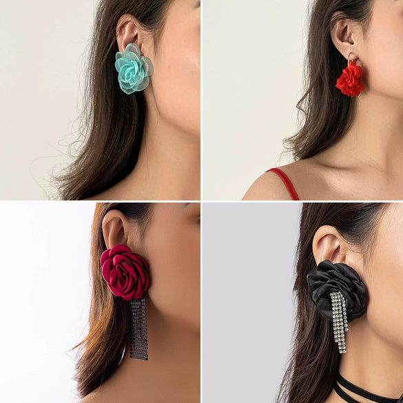 Alloy Flower Earrings With Electroplating Treatment