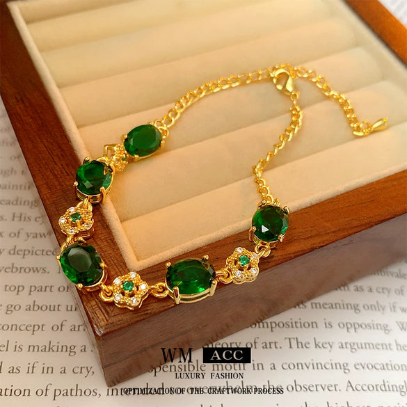 Alloy Flower Emerald Diamond Light Luxury Women's Bracelet With Gold Electroplating