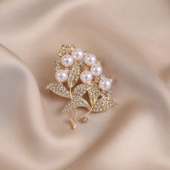 Alloy Flower Leaf Brooch For Women Electroplated Minimalist Design Accessories