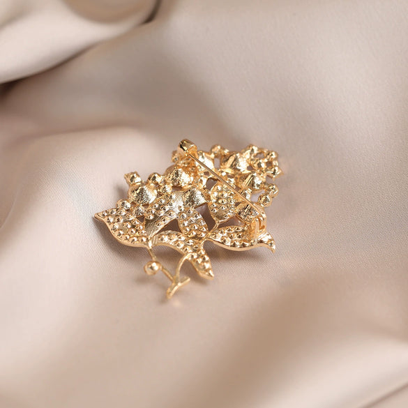 Alloy Flower Leaf Brooch For Women Electroplated Minimalist Design Accessories