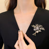 Alloy Flower Leaf Pearl Women's Brooch Electroplating Design Clothes Accessories