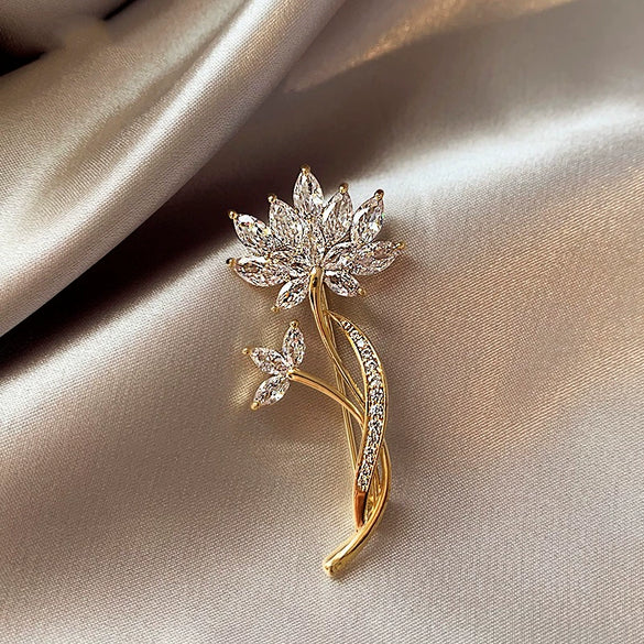Alloy Flower Lotus Women's Brooch With Electroplating Design