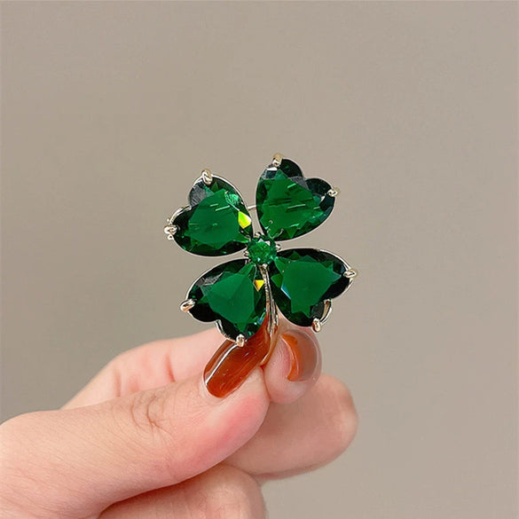 Alloy Flower Pattern Electroplated Women's Antiexposure Brooch