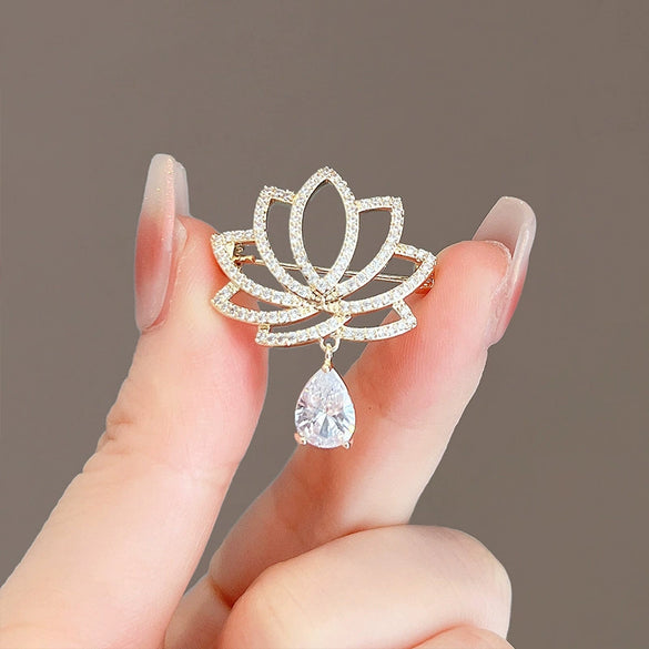Alloy Flower Pattern Electroplated Women's Antique Lotus Antiexposure Brooch Fashion Elegant Allmatch Pin Fixed Clothes Corsage Accessories
