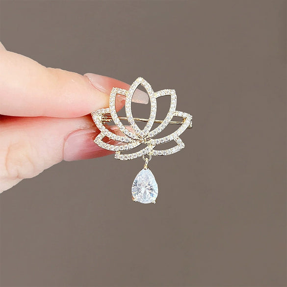 Alloy Flower Pattern Electroplated Women's Antique Lotus Antiexposure Brooch Fashion Elegant Allmatch Pin Fixed Clothes Corsage Accessories