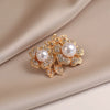 Alloy Flower Pearl Antiexposure Electroplating Women's Minimalist Retro Luxury Coat Brooch