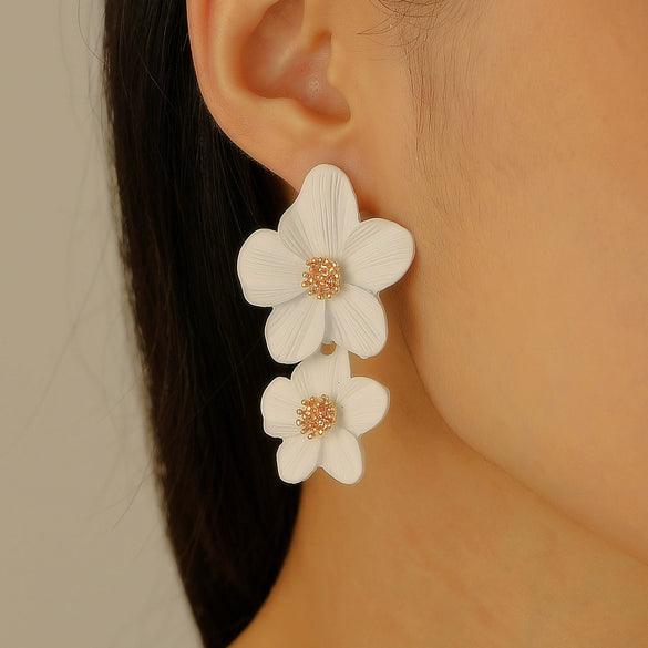 Alloy Flower Pendant Necklace And Earrings For Women Electroplated