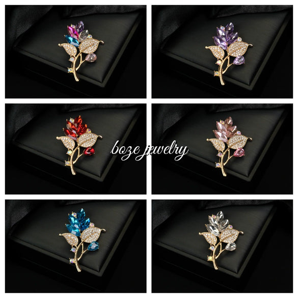 Alloy Flower Shape Rhinestone Brooch Electroplated Unisex