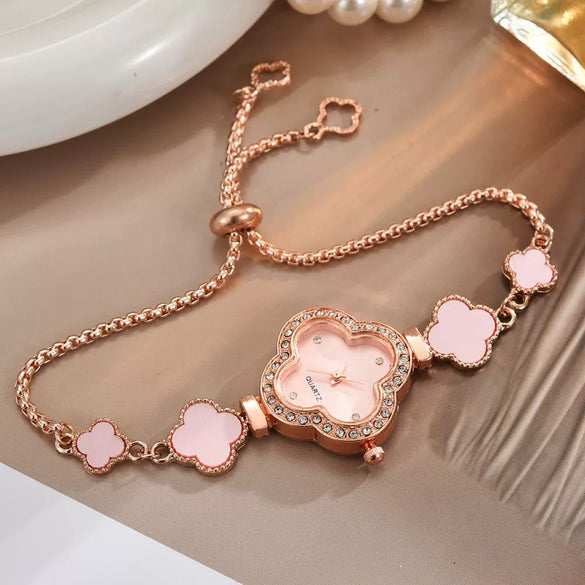Alloy Fourleaf Clover Women's Bracelet Watch Light Luxury Fashion New Style