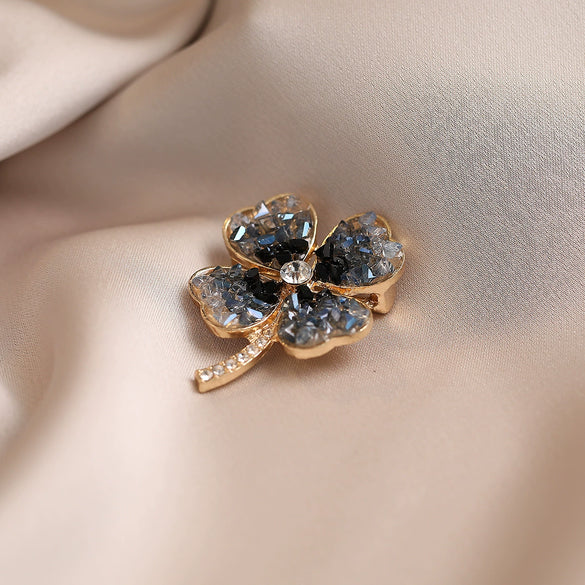 Alloy Fourleaf Clover Women's Brooch With Original Design And Electroplating