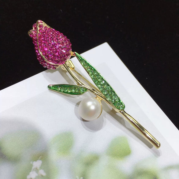 Alloy Freshwater Pearl Flower Brooch For Women