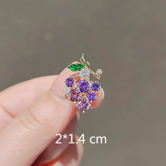 Alloy Fruit Shaped Electroplated Women's Fashion Brooch