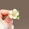 Alloy Gardenia Flower Brooch For Women With Electroplating Traceless Pins And Antirunning Buckle