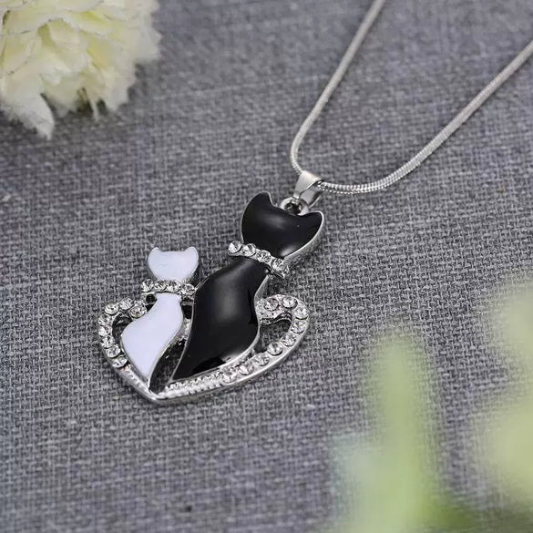 Alloy Geometric Animals Style Electroplated Irregular Love Clavicle Chain Necklace For Couples