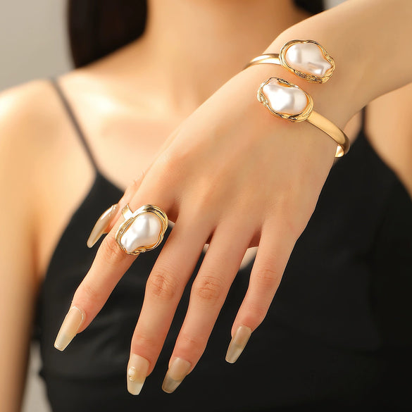 Alloy Geometric Baroque Pearl Collar Choker Necklace With Electroplating For Women