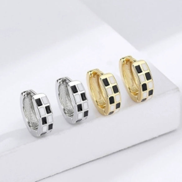 Alloy Geometric Black And White Checkerboard Light Luxury Women's Earrings With Real Gold Plating