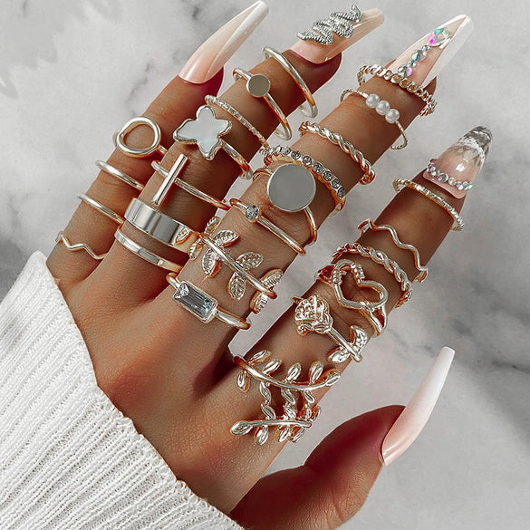 Alloy Geometric Black Butterfly Diamond Pearl Ring Dripping Oil Highend Unisex