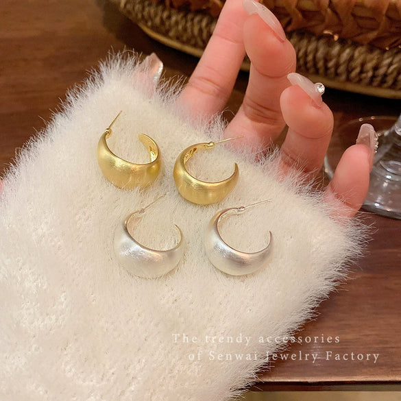 Alloy Geometric Brushed Frosted Gold And Silver Peas Women's Electroplated Earrings