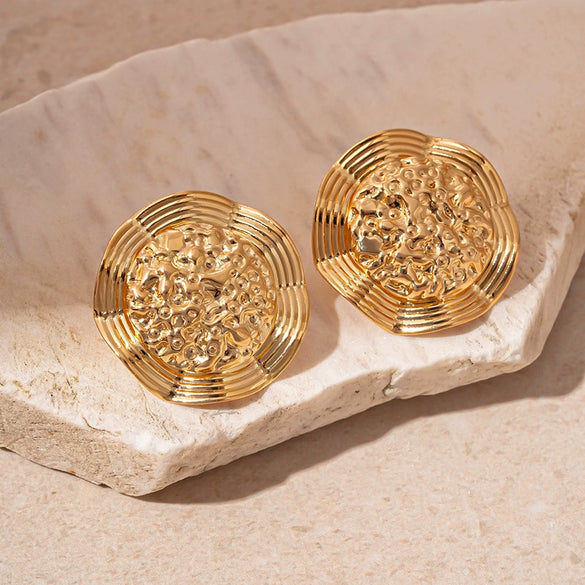 Alloy Geometric Circle Love Starfish Earrings For Women With Electroplating Design