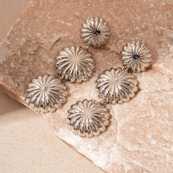 Alloy Geometric Circle Love Starfish Earrings For Women With Electroplating Design