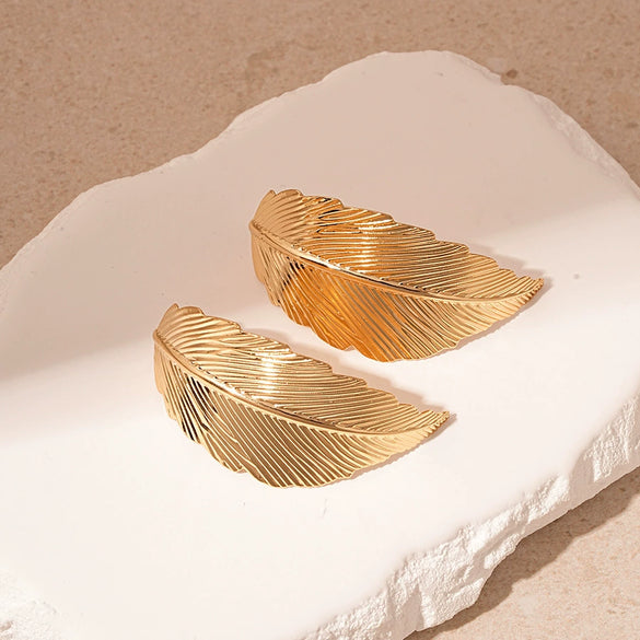 Alloy Geometric Circle Love Starfish Earrings For Women With Electroplating Design