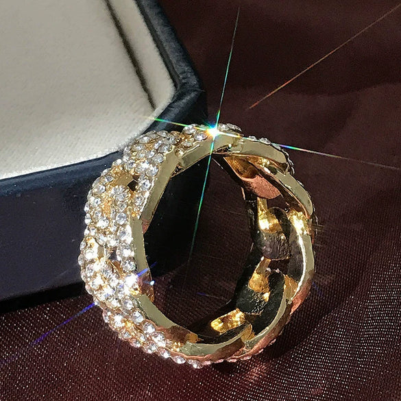Alloy Geometric Diamond Men's Ring Hiphop Winding Chain Accessory