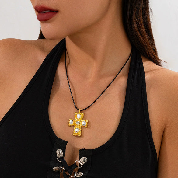 Alloy Geometric Diamond Minimalist Style Leather Wax Thread Pendant Necklace For Women