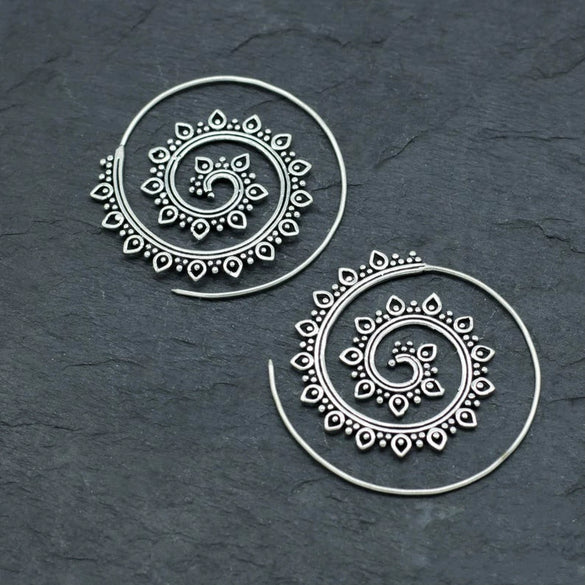 Alloy Geometric Electroplated Exaggerated Lotus Spiral Gear Women's Earrings