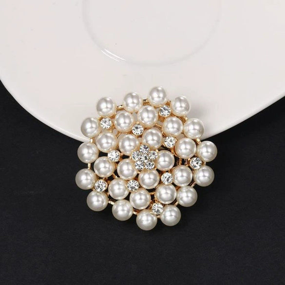 Alloy Geometric Flower Pearl Brooch With Electroplating For Women's Clothing Accessories
