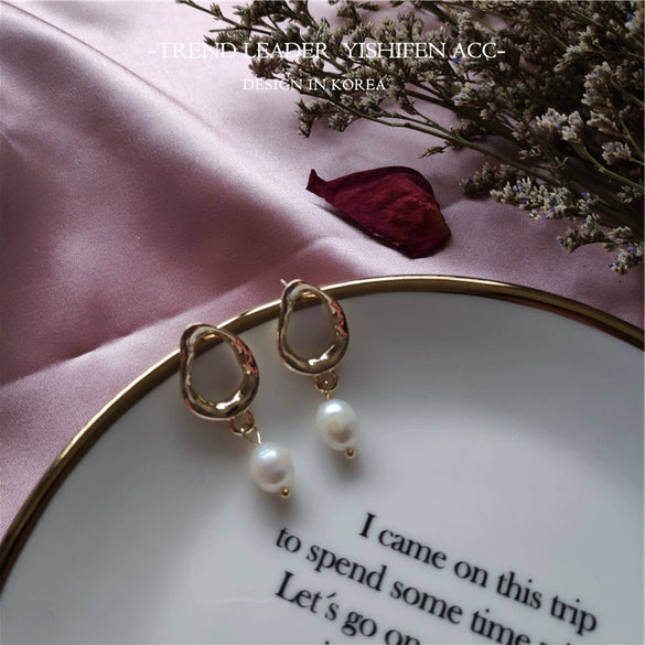 Alloy Geometric Freshwater Pearl Electroplating Ear Needle Earrings
