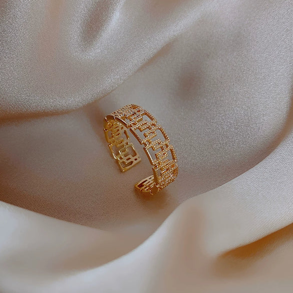 Alloy Geometric Inlaid Zircon Women's Ring Luxury Jewelry