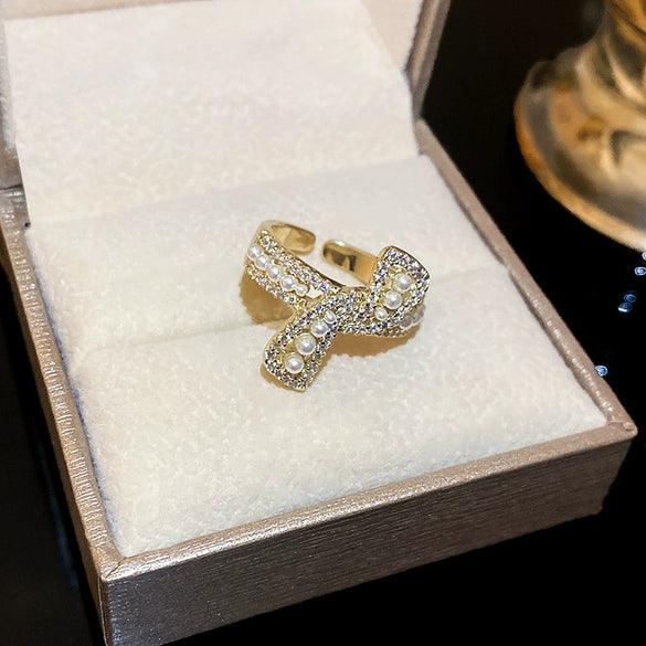 Alloy Geometric Inlaid Zircon Women's Ring Luxury Jewelry