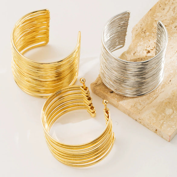 Alloy Geometric Metal Hollow Wire Drawing Electroplating Women's Personality Bracelet