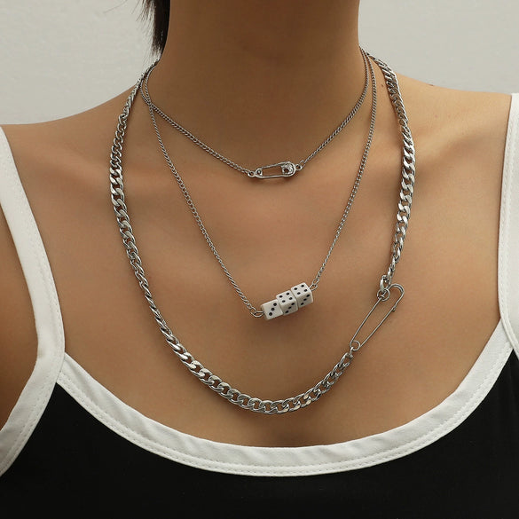 Alloy Geometric Micropaved Zircon Electroplated Paperclip Bracelet For Women