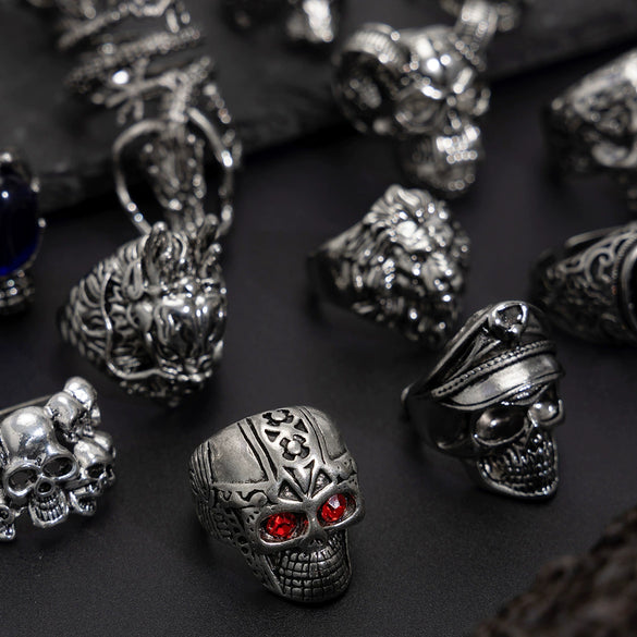 Alloy Geometric Skull Ghost Head Gem Men's Ring With Electroplating Retro Punk Style