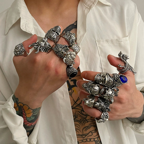 Alloy Geometric Skull Ghost Head Gem Men's Ring With Electroplating Retro Punk Style