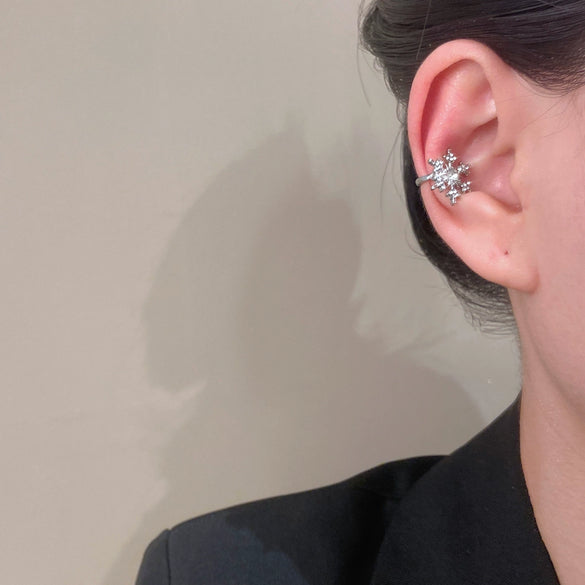 Alloy Geometric Snowflake Hollow Rhinestone Diamond Earrings For Women