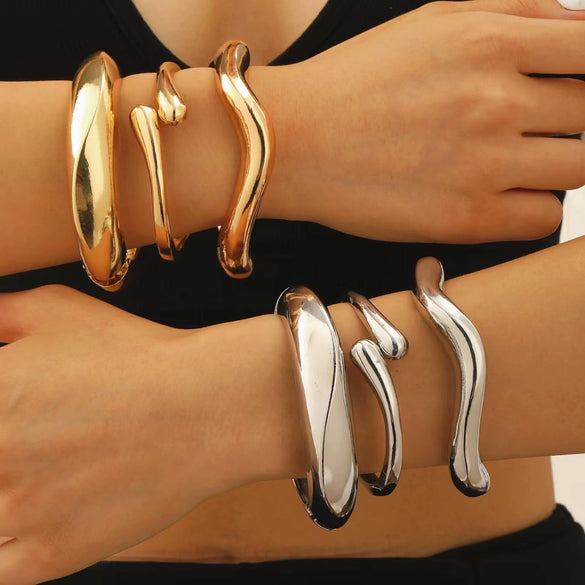 Alloy Geometric Spring Opening Bracelet Female Punk Style Electroplated